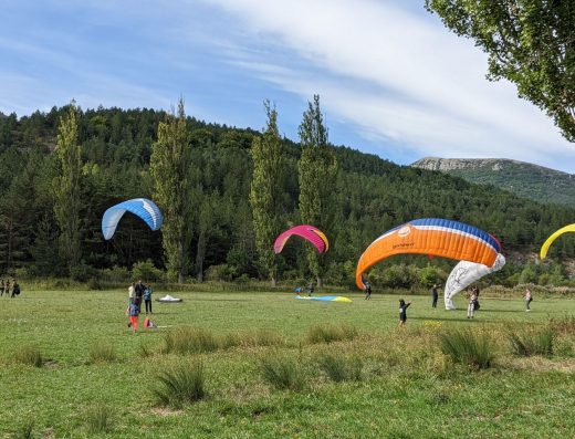 [DEMO] Bautismo de Vuelo en Parapente Biplaza por la Sierra de Guadarrama